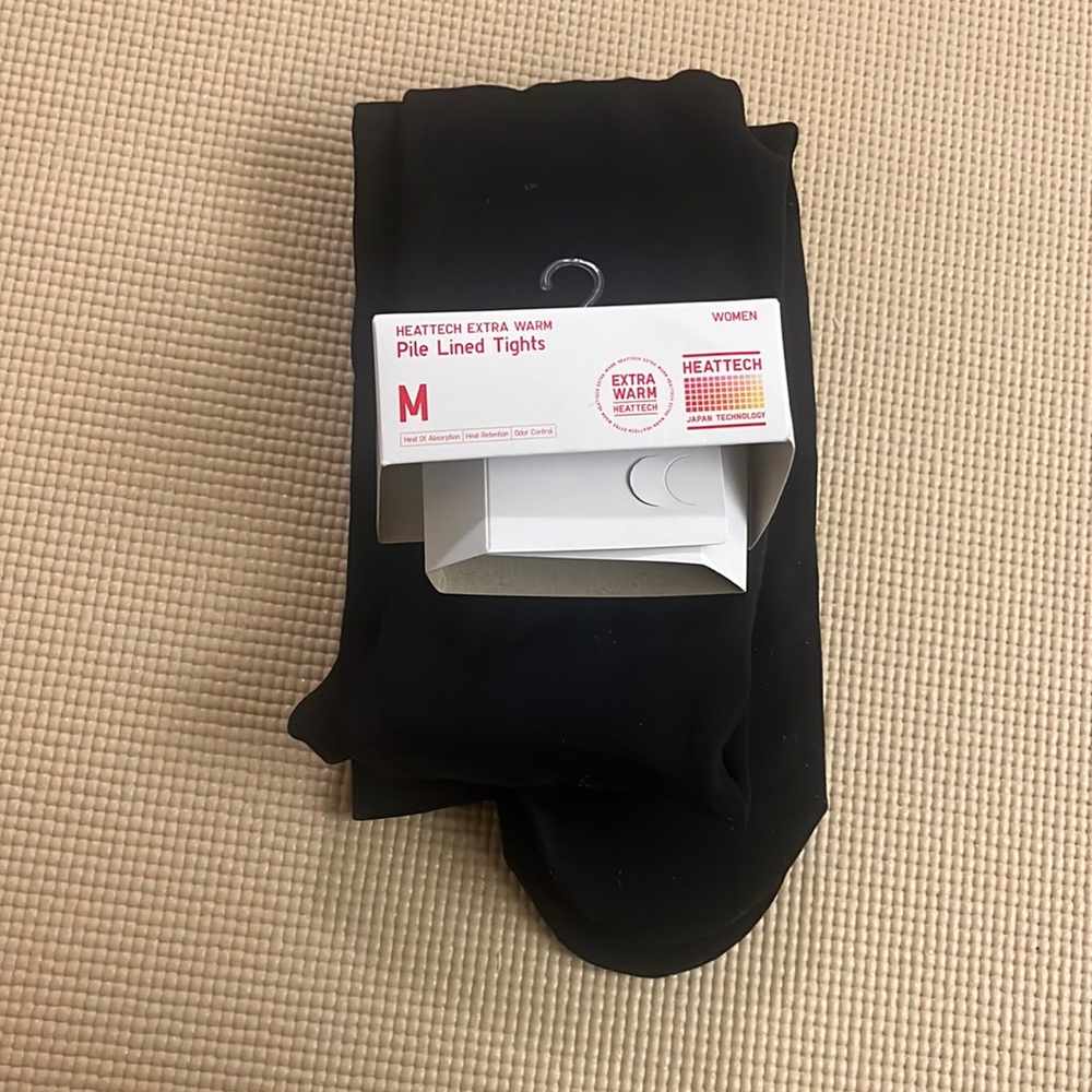 Brand New Uniqlo Heattech Extra Warm Pile Lined Tights